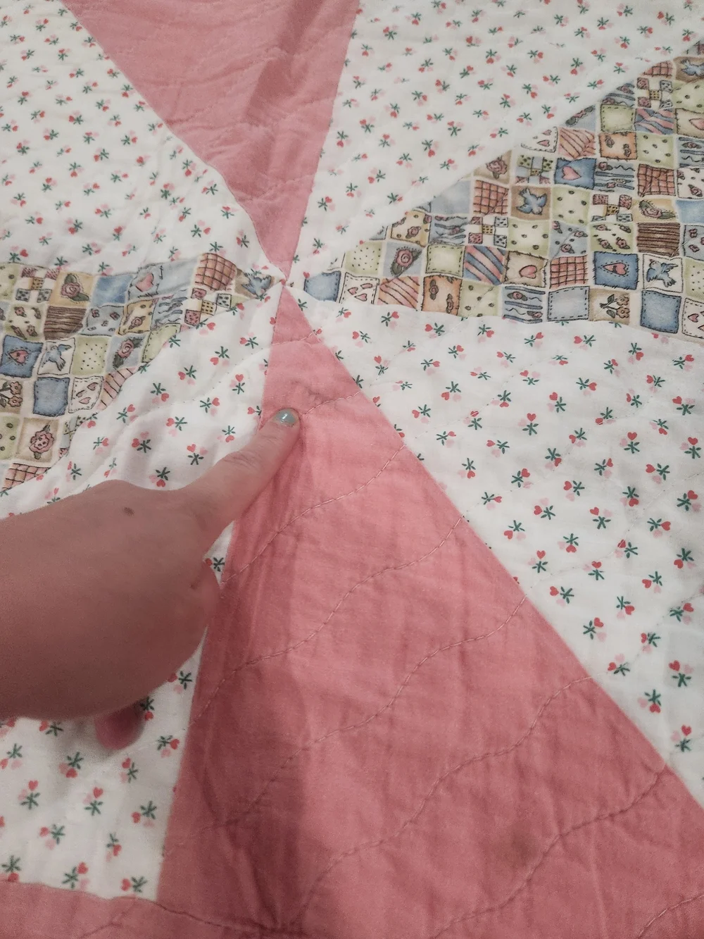 handmade baby quilt pinwheel pattern Pink White Patchwork 42x42.5